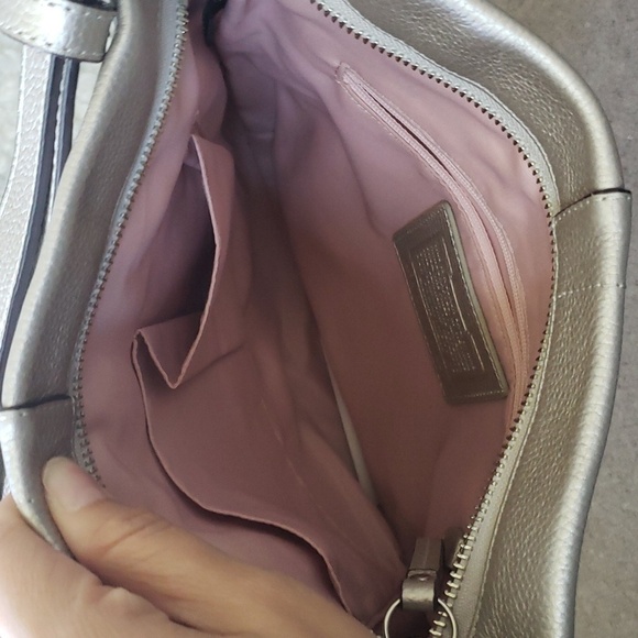 Coach Chain Duffle Pebbled Leather Crossbody Shoulder Bag Purse Metallic - Picture 5 of 9